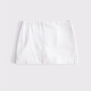 Abercrombie and Fitch White Skort
